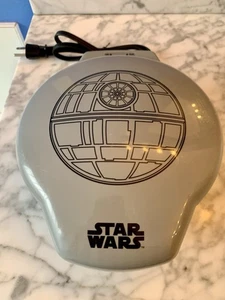 Gofrera Star Wars Estrella de la Muerte ThinkGeek Disney electrodoméstico de cocina sin usar - Imagen 1 de 11
