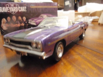 GMP PLUM СУМАСШЕДШИЙ ФИОЛЕТОВЫЙ 1970 ROADRUNNER КАБРИОЛЕТ - Изображение 1 из 4