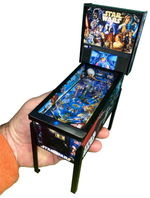 Preços baixos em Máquinas de Fliperama colecionáveis Stern Pinball