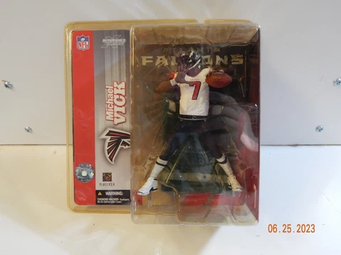 Atlanta Falcons Micheal Vick Macfarlane Cover