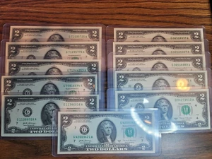 Uncirculated $2 bills - Two Dollar Bill 2017A - Not sequential - Picture 1 of 5
