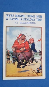 ¿Blackpool Doug Tempest? Postal de cómic década de 1920 HATPIN tema de burro playa junto al mar - Imagen 1 de 2