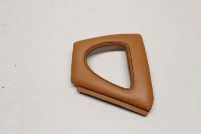 P20535 2003 - 2012 年玛莎拉蒂 Quattroporte 内门板抓取手柄右手原始设备制造商 — 第 1/4 张图片