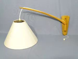 50er Years Wall Lamp With Auskragendem Arm Swivel-Mounted Solid Wood Midcentury - Picture 1 of 9