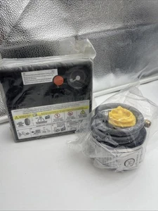 Mitsubishi motors Genuine Air Compressor For Tire Inflation With Safety Warnings - Picture 1 of 13