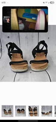 Sandalias Steve Madden con tiras para niñas talla 2 Foto 1 de 4