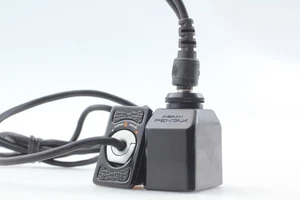 Getestet [fast neuwertig] Pentax 67 6 x 7 Fernbedienung Batteriekabel kaltes Wetter aus Japan - Bild 1 von 8