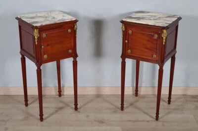 Paire de chevets style Louis XVI - Photo 1/4