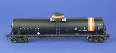 American Limited Models 1827 HO Scale ATSF GATC Tank Car #98058 - Image 1 of 4