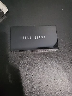 Bobbi Brown Skin Weightless Powder Foundation .38 oz/11g~W-108 Chestnut Shade - Image 1 of 4