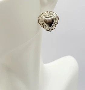 Concho Heart Southwest Style Quoc QT Silver 925 Stud Pierced Earrings Marked - Picture 1 of 24
