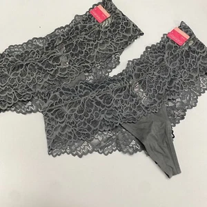 2 Xhilaration Junior Girls Cheeky Panties Underwear L (11-13) Soft Stretch Lace - Bild 1 von 4
