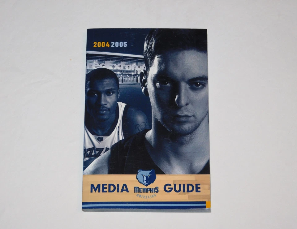 Memphis Grizzlies 2004-05 NBA Basketball Media Guide Pau Gasol Wells Williams ++ - Image 1 of 1