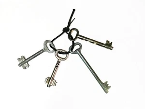 Vintage Skelettschlüssel Menge 4 Sortiment Metall Eisen alte Hardware - Bild 1 von 7