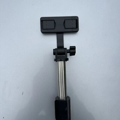 BYTECH SELFIE STICK - Image 1 of 3