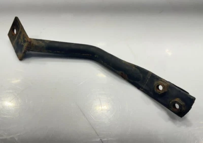 Soporte de parachoques delantero izquierdo Chevy Silverado 2500hd 2007-2013 genuino OEM Foto 1 de 4