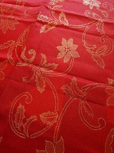 Tablecloth Centre Piece Cloth Chrismas Red Festive 88 x 88cm Poinsettia Holly - Picture 1 of 4