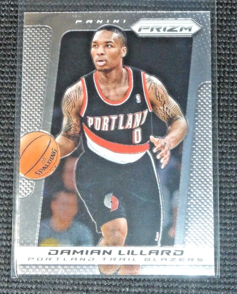 2013 Panini Prizm Basketball Damian Lillard #19 Portland Trail Blazers 2nd Year - Image 1 of 1