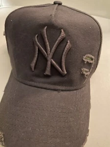 New Era Yankees 9forty Baseballmütze Mütze grau Distressed grün verstellbar neu - Bild 1 von 11