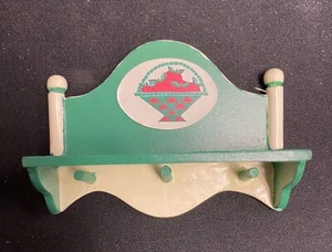 Concord Dollhouse Miniature Apple Kitchen Wall Shelf 1:12 scale #M1435 - Picture 1 of 1