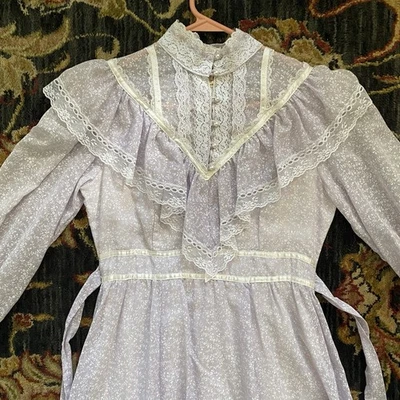 Vestido De Colección Años 70 Gunne Sax Jessica's San Francisco Marfil Encaje Pradera Perla Talla 9 Foto 1 de 4