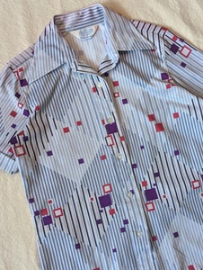 Camicia Sears vintage anni 70 donna blu astratta discoteca poli con bottoni taglia 12 - Foto 1 di 7