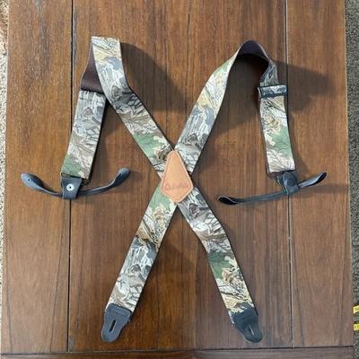 Cabela’s Leather Patch X Advantage Camuflagem de Madeira Unissex 2” Botão Suspensório Caçador - Imagem 1 de 4