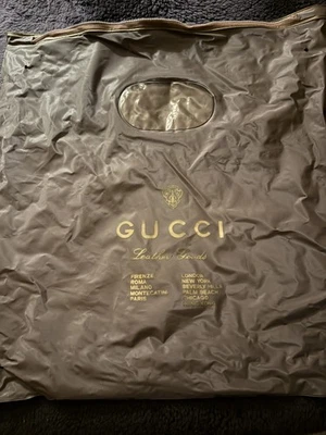 Bolsa de mão vintage 1960 Gucci artigos de couro vinil com zíper bolsa de pó 20” Itália - Imagem 1 de 4