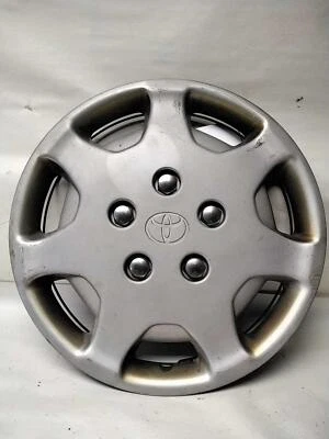 Cubierta de rueda Toyota Camry 1991 1992 1993 1994 Foto 1 de 3