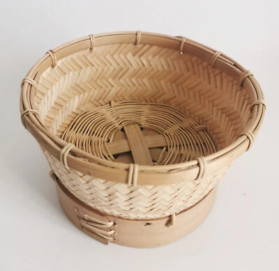 Pequeña cesta pegajosa de bambú para cocinar al vapor de arroz para insertar en olla arrocera  Foto 1 de 4