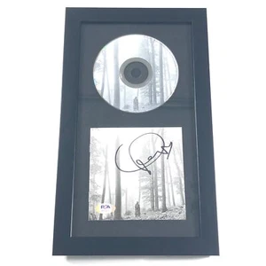 Taylor Swift signed CD Cover gerahmt PSA/DNA Folklore handsigniert - Bild 1 von 2