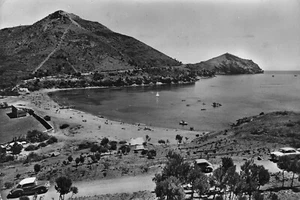 Carte postale postcard 10x15cm ESPAGNE ESPANA SPAIN ROSAS cala montjoi timbrée - Picture 1 of 1