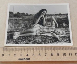 Lesbisch liebevolles Paar Frauen Gay Interesse Vintage Foto - Bild 1 von 3