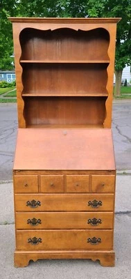 Estante de libro de escritorio vintage Ethan Allen reliquia arce nuez moscada secretaria MCM Mid Mod Foto 1 de 4