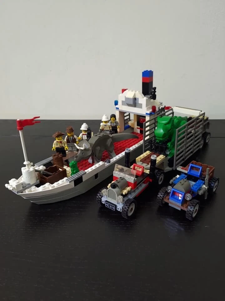 LEGO Adventurers: T-Rex Transport (5975) USED&COMPLETE SET !!!! - Image 1 of 4