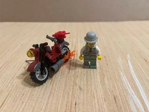 Lego 9464 Pinstripe Vest and Motorcycle Fairing Vintage - Picture 1 of 4