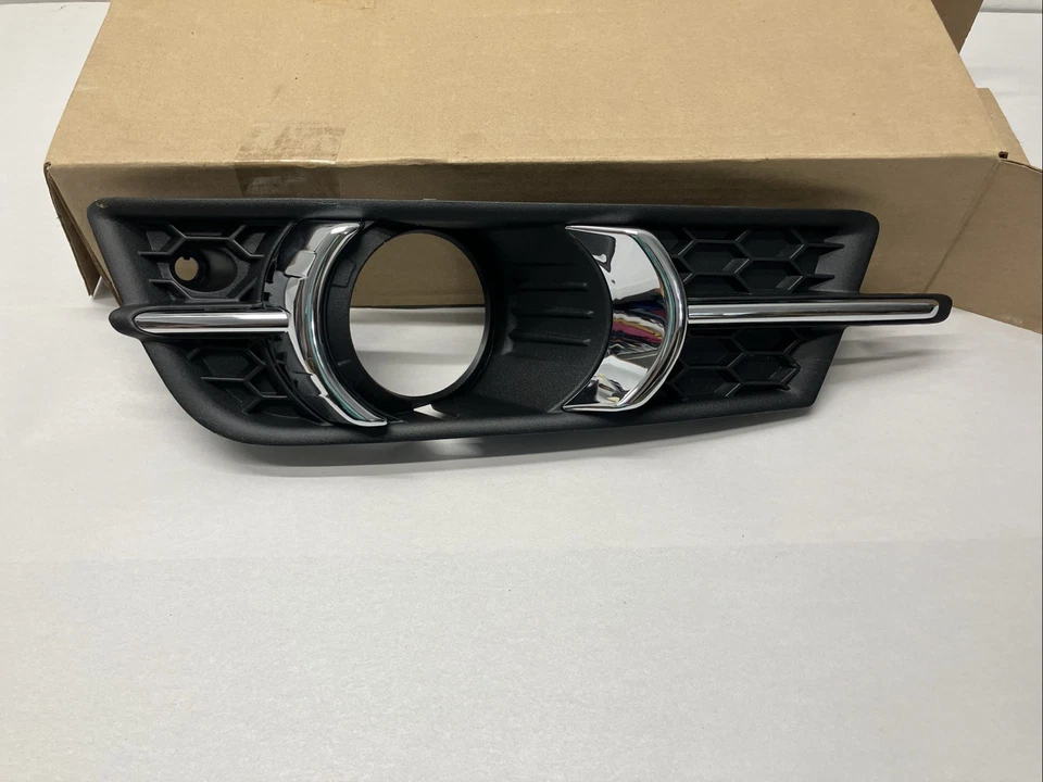 Moldura para farol de neblina Chevrolet Cruze 2011 2012 2013 2014 fabricante de equipamento original - Imagem 1 de 1