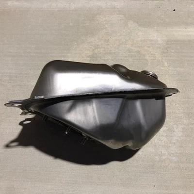 17510-MKE-A00 2018-2021 Honda CRF250R & 2017-2020 Honda CRF450R Fuel Tank NEW - Image 1 of 4