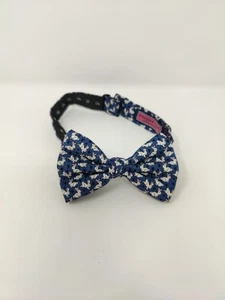 Vineyard Vines Men's Tie Blue Bunny Rabbit 100% Silk Bowtie Easter Made In USA - Picture 1 of 6