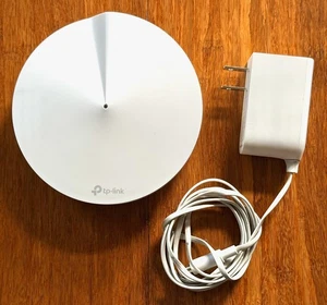TP-LINK Deco M5 AC1300 WiFi WLAN Mesh Router Dual-Band 2.4 & 5 GHz, Gigabit LAN - Picture 1 of 3