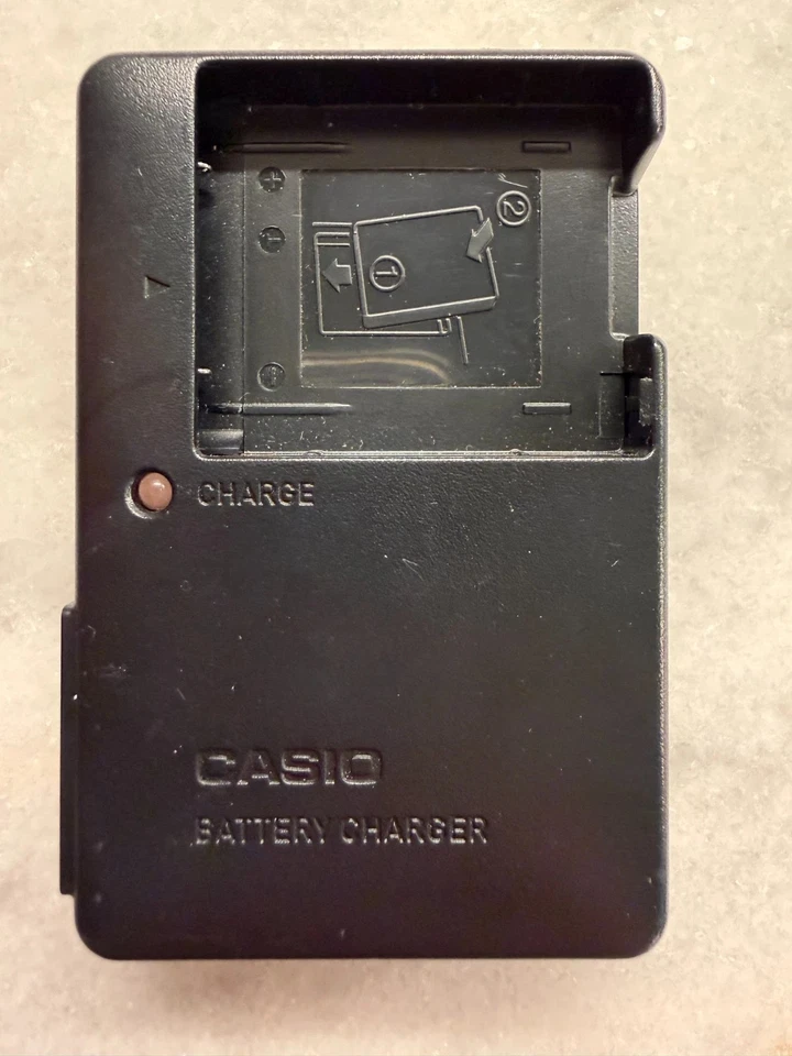 🚀Cargador de batería de iones de litio modelo BC-81L Casio OEM para cámara Casio Exilim Foto 1 de 3