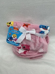 Pinkfong Baby Shark Pink Kids Blanket Toddler Blue Plush Soft Nickelodeon NEW - Picture 1 of 13