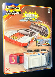 Matchbox Superfast Flash Back Porsche 959 red. Matchbox Action. Made in Macau - Picture 1 of 4