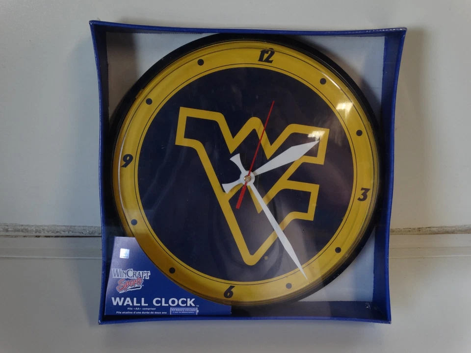 New York Yankees 12 " Round Pin Stripe Wall Clock by WinCraft