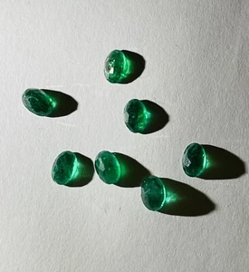 Schöner Smaragd aus Sambia Antik 7 Stück 3.4ct Naturfarbe! - Bild 1 von 5