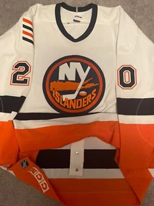 Scott Pearson Game Issued Authentic New York Islanders Hockey Jersey White 58 - Picture 1 of 3