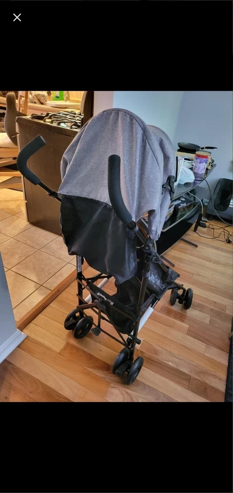 Cochecito Jeep Umbrella - Ligero y Plegable - Excelente Estado Foto 1 de 3