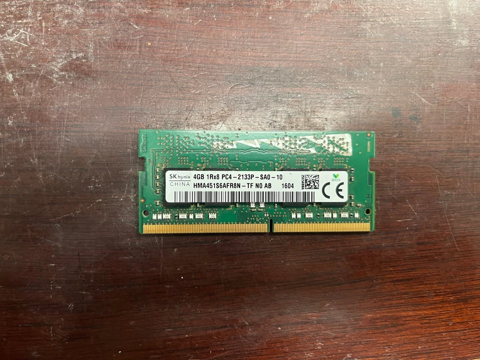 SKhynix 4Gb 1Rx8 PC4-2133P SODIMM Laptop Memory  HMA451SAFR8N-TF - Image 1 of 1