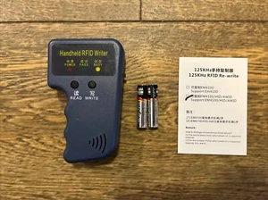 125KHz EM4100/4102 RFID/ID Copier Writer Reader with Batteries - Picture 1 of 2