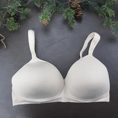 Sujetador Fruit of The Loom 42C Beige Acolchado Inalámbrico Cierre Ajustable Espalda Foto 1 de 4